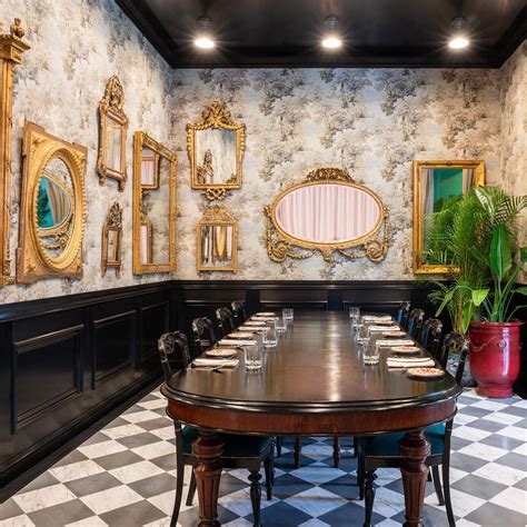 quartoere giappone con gucci|Gucci Osteria da Massimo Bottura — Tokyo’s hottest new restaurant.